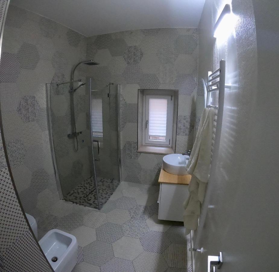 Angolo 54 ออร์โตนา ภายนอก รูปภาพ